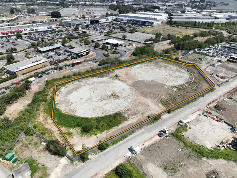Aerial photo of the 3.03 acre plot at Beckton Gas Works, outlined in orange